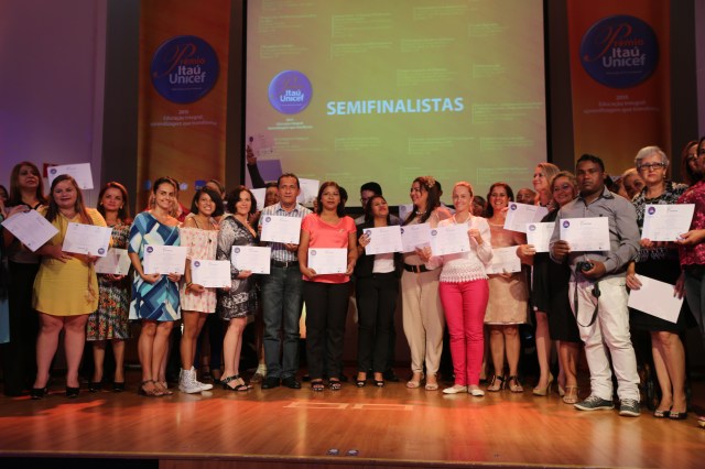 Semifinalistas da premiação Itaú-Unicef Educação Integral 2015.